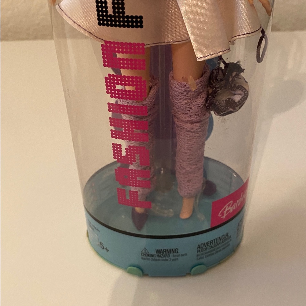 NEW IN BOX 2004 Drew Barbie Fashion Fever Doll - Picture 13 of 14